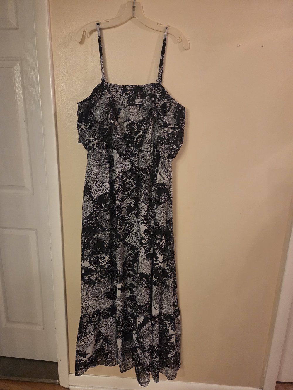 Lane Bryant Black and White Paisley Maxi Dress